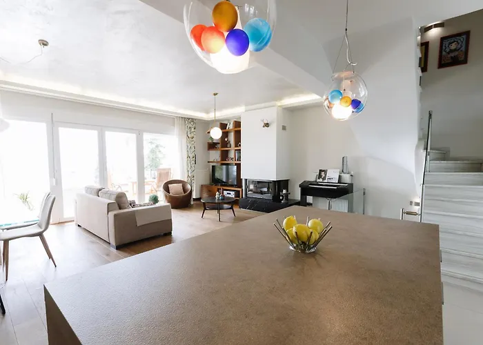 Lydia's Calm House *